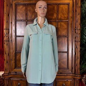 D&Co. Lake Green Split Vneck Roll Tab Sleeve Button Down Patch Pocket Shirt